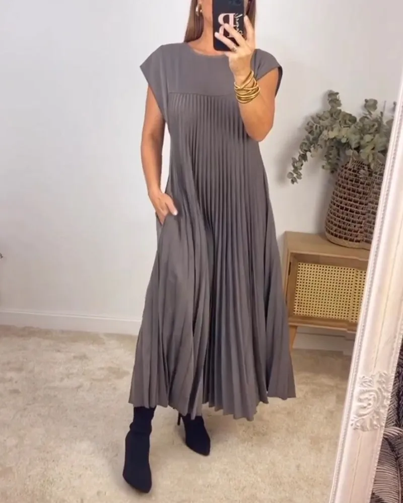 🔥Summer Promotion 49% OFF 🔥Sleeveless Pleated Simple Solid Color Dress